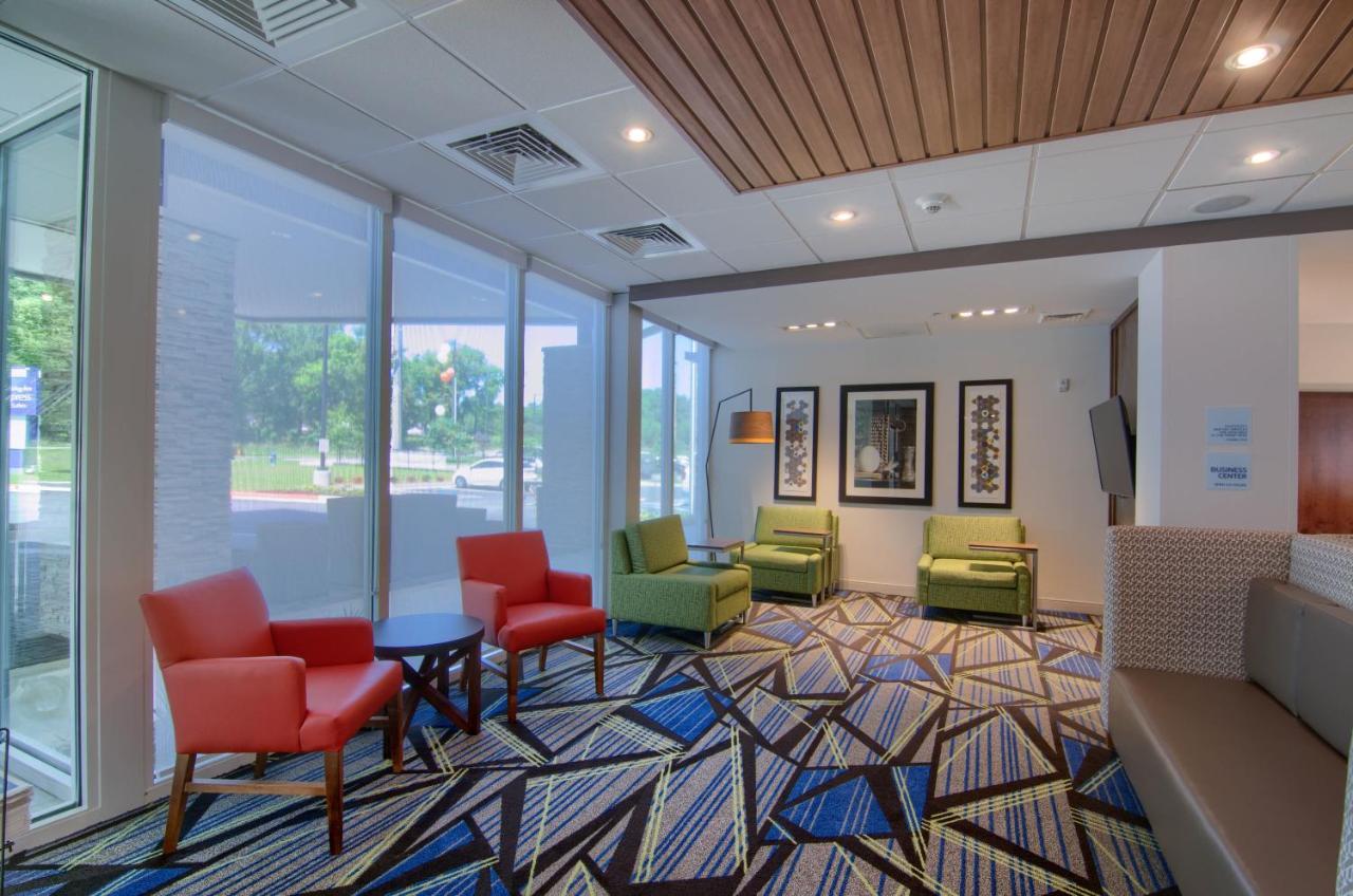 Holiday Inn Express & Suites Mobile - University Area By Ihg Exteriér fotografie